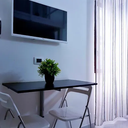 N.23 Affittacamere Taranto